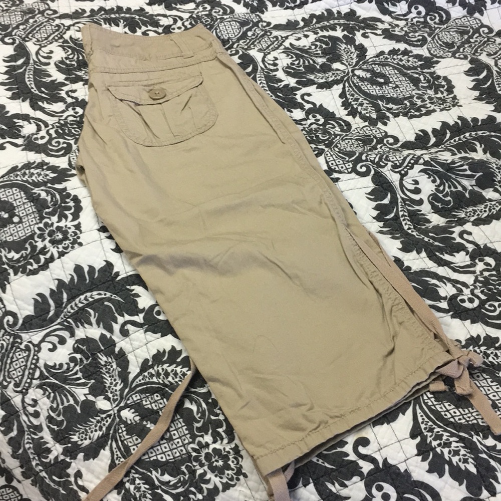 Khaki Bermuda shorts